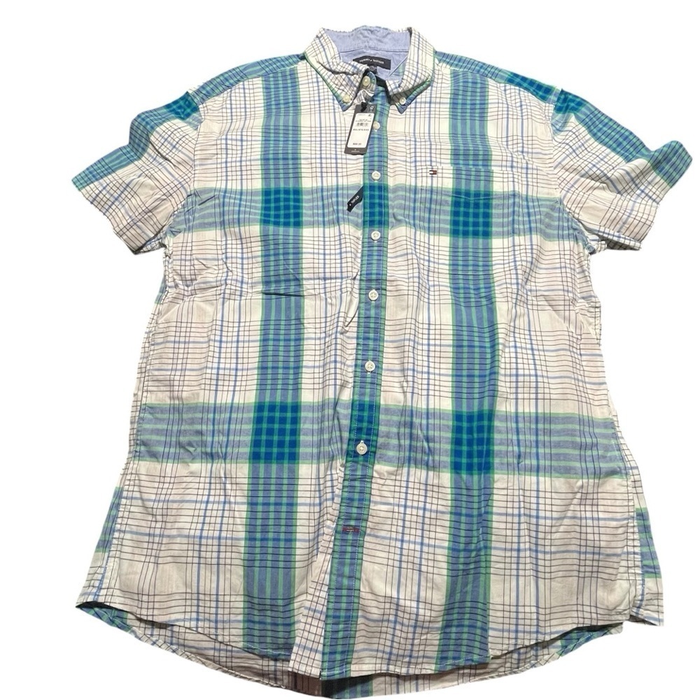 Tommy Hilfiger Classic Fit Short-Sleeved Plaid Shirt